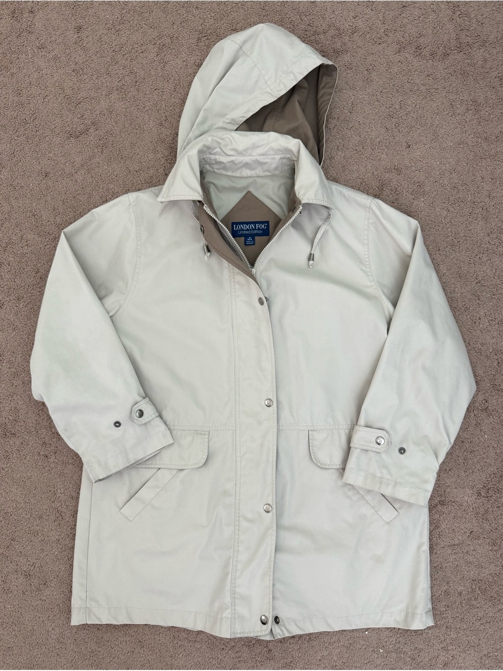 London Fog Limited Edition Men’s Hooded Trench Coat in Light Beige Size M